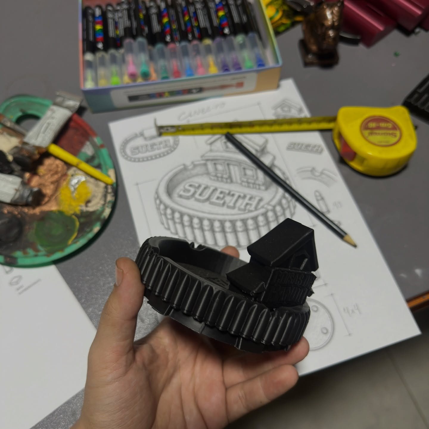 Uma peça exclusiva criada para Sueth através da impressão 3D